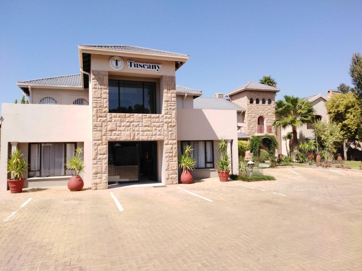 Tuscany Vryburg المظهر الخارجي الصورة