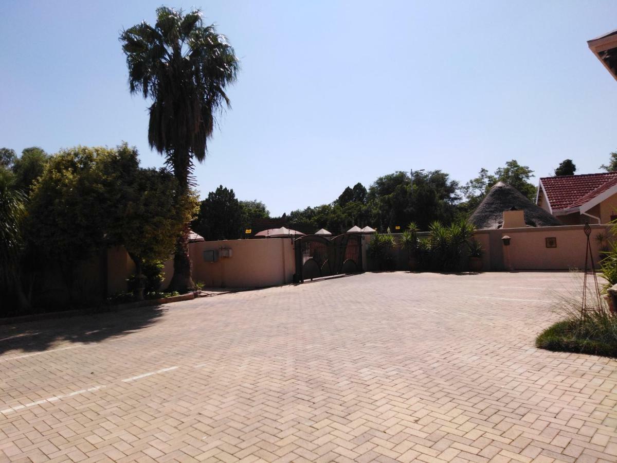 Tuscany Vryburg المظهر الخارجي الصورة